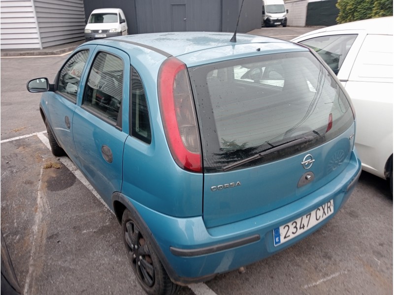 opel corsa c del año 2004