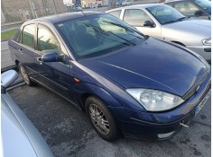 ford focus berlina (cak) del año 2000