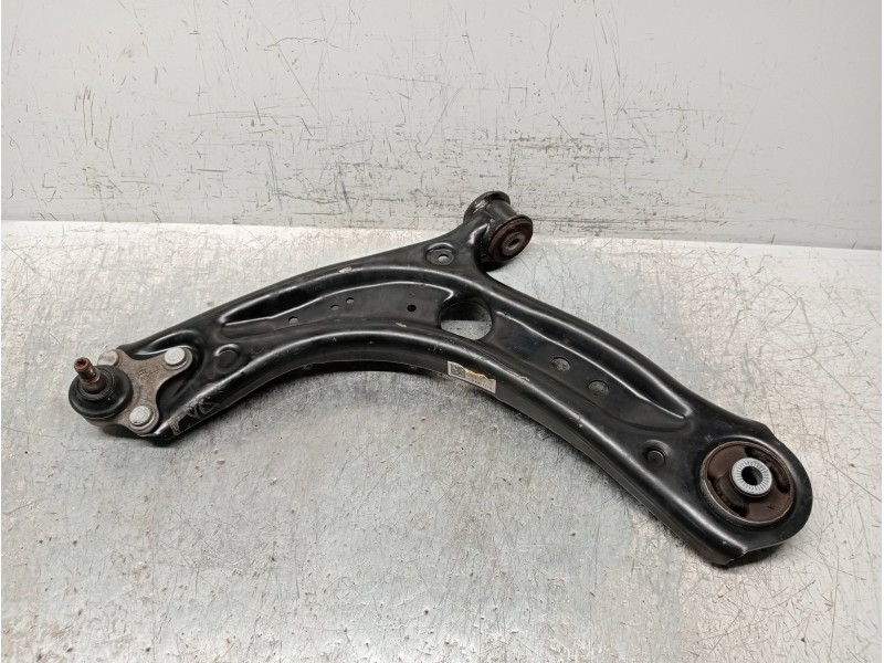 Recambio de brazo suspension inferior delantero izquierdo para volkswagen golf vii lim. bluemotion referencia OEM IAM 5Q0407151R