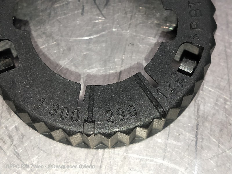 Recambio de portalamparas para alfa romeo gt (125) 1.9 jtd 16v 150/ distinctive referencia OEM IAM 1300290122  