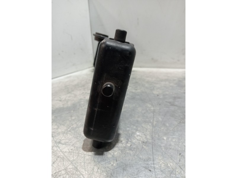 Recambio de radiador aceite para maserati ghibli diesel referencia OEM IAM 16460663  