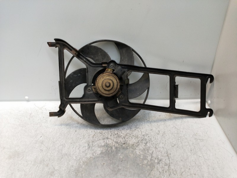 Recambio de electroventilador para citroen saxo 1.5 d monaco referencia OEM IAM   