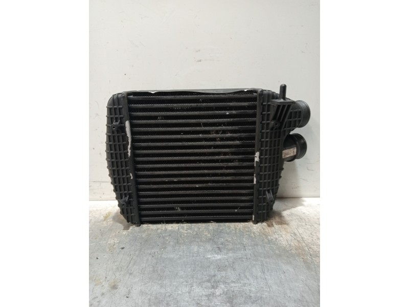 Recambio de intercooler para maserati ghibli diesel referencia OEM IAM 670009834 16474839 