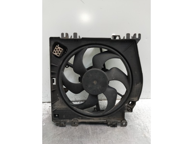 Recambio de electroventilador para renault clio iii 1.2 16v referencia OEM IAM 1831442016G 1831717016F 