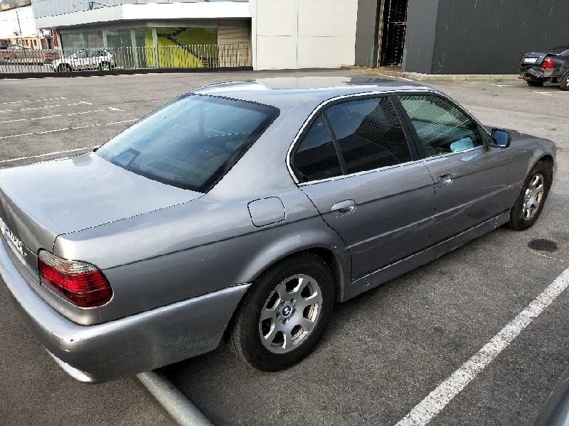 bmw serie 7 (e38) del año 1997