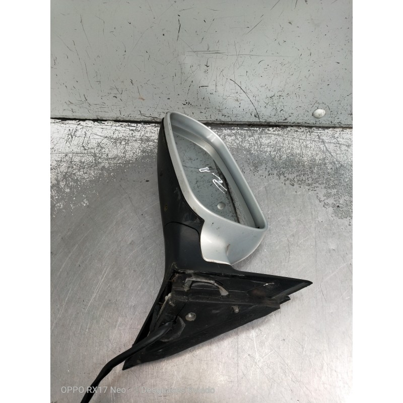 Recambio de retrovisor izquierdo para volkswagen passat berlina (3b2) básico referencia OEM IAM ELECTRICO 1 ENCHUFE 5 CABLES