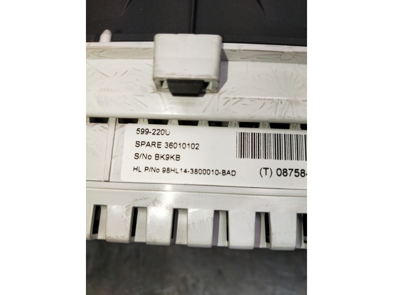 Recambio de cuadro instrumentos para volvo xc60 kinetic 2wd referencia OEM IAM 31453148 36010102 