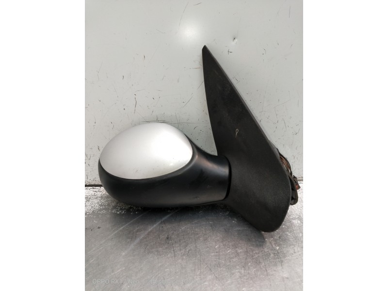 Recambio de retrovisor derecho para peugeot 206 berlina quicksilver referencia OEM IAM ELECTRICO 1 ENCHUFE 7 CABLES