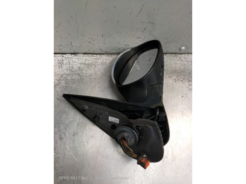 Recambio de retrovisor derecho para peugeot 206 berlina quicksilver referencia OEM IAM ELECTRICO 1 ENCHUFE 7 CABLES