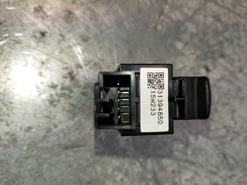 Recambio de mando elevalunas delantero derecho para volvo xc60 kinetic 2wd referencia OEM IAM 31394850  