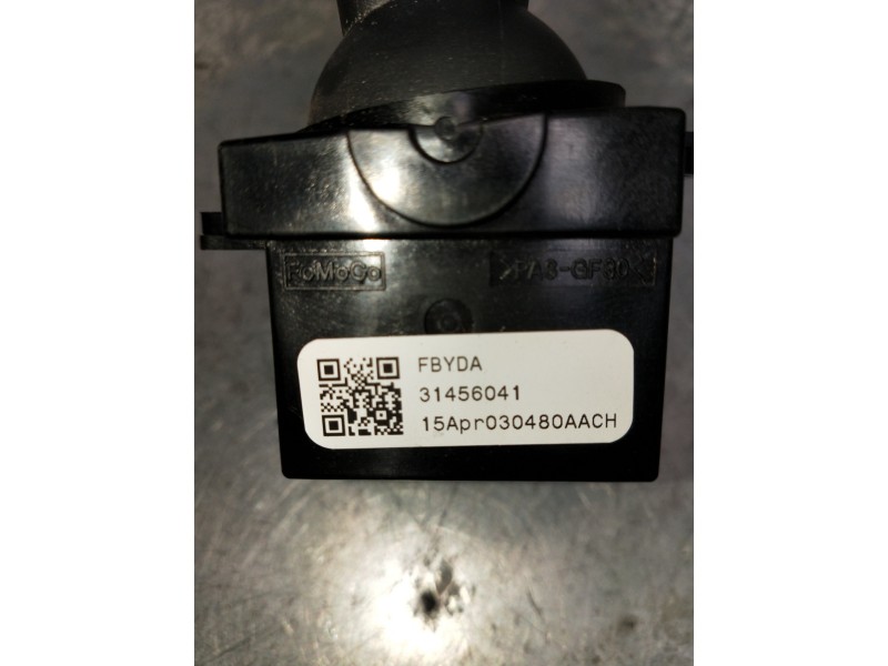 Recambio de mando limpia para volvo xc60 kinetic 2wd referencia OEM IAM 31456041  