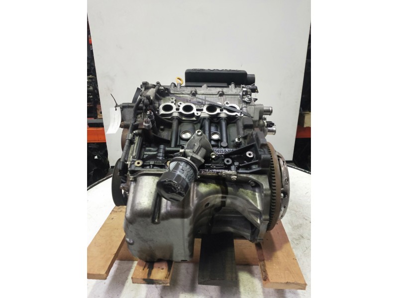 Recambio de motor completo para toyota yaris (ksp9/scp9/nlp9) 1.3 cat referencia OEM IAM 2SZ D900898 