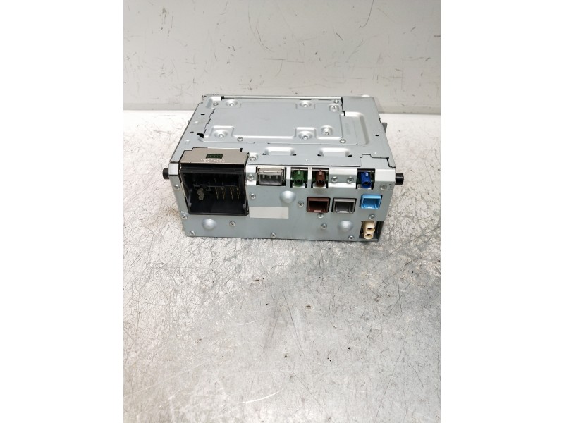 Recambio de sistema navegacion gps para volvo xc60 kinetic 2wd referencia OEM IAM 31667709AA  