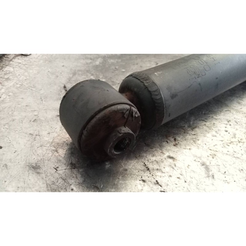 Recambio de amortiguador trasero izquierdo para citroen c-crosser 2.2 hdi fap cat referencia OEM IAM 4162A050  