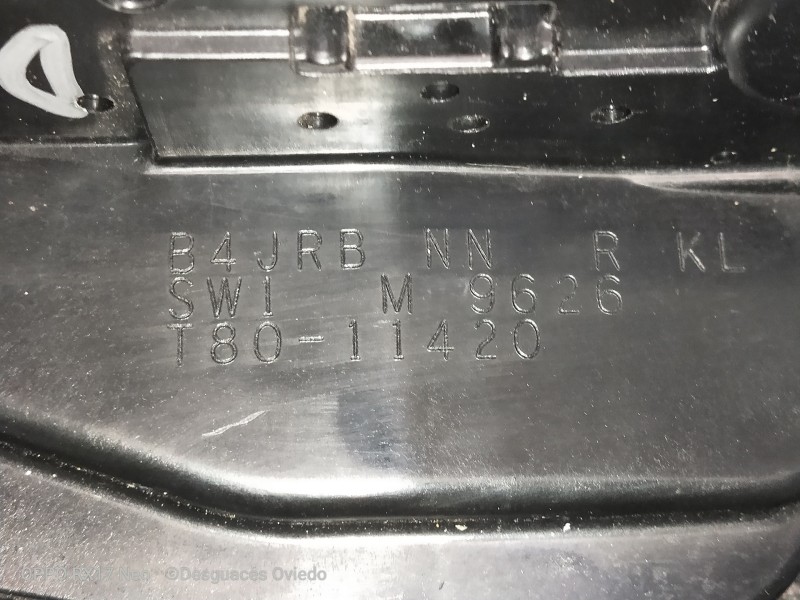 Recambio de motor cierre centralizado delantero izquierdo para nissan leaf 2 zero edition referencia OEM IAM T8011420 M9626 5P