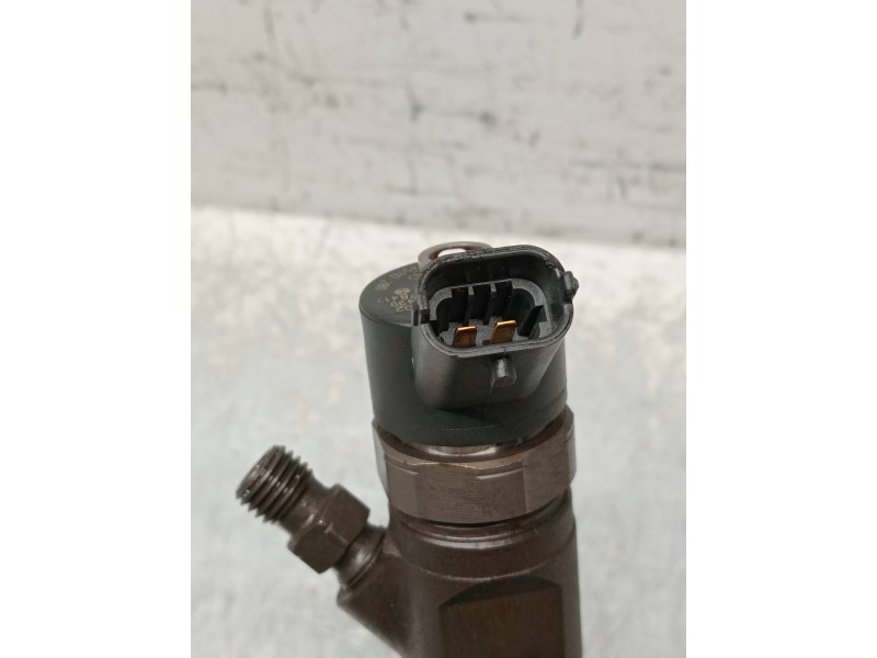 Recambio de inyector para renault scenic ii grand expression referencia OEM IAM 0445110280 H82606383 BOSCH