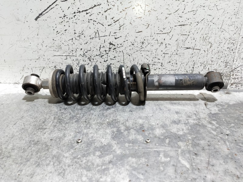 Recambio de amortiguador trasero derecho para citroen c5 berlina sport referencia OEM IAM 9682474680  