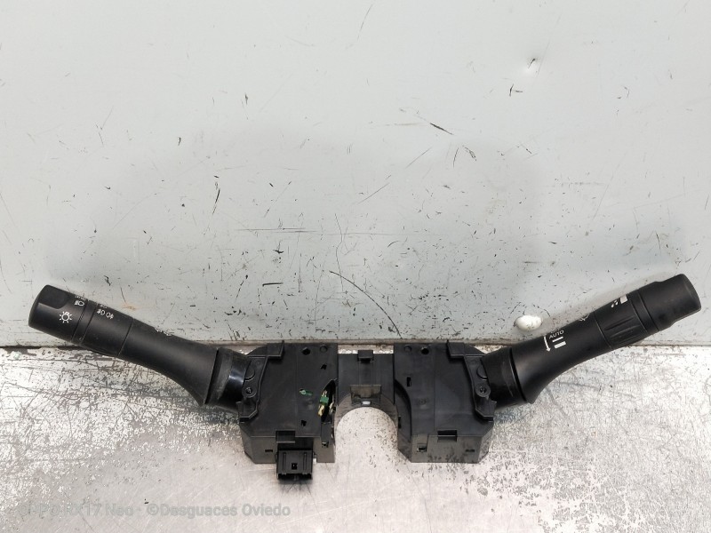 Recambio de mando luces para nissan leaf 2 zero edition referencia OEM IAM   