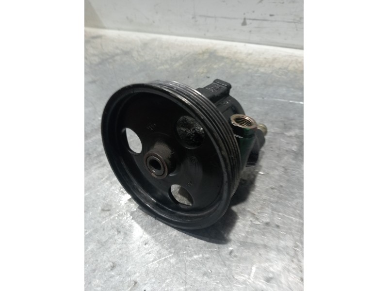 Recambio de bomba direccion para renault kangoo (f/kc0) 1.5 dci diesel referencia OEM IAM 8200575303 26126529 