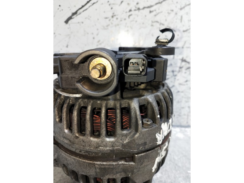 Recambio de alternador para peugeot 307 break / sw (s1) sw pack referencia OEM IAM 9646321880 0124525035 BOSCH