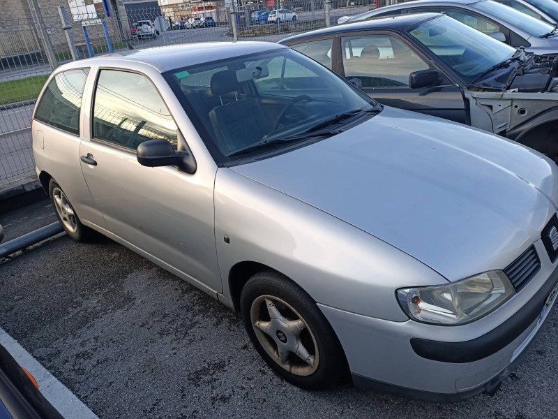 seat ibiza (6k1) del año 2001