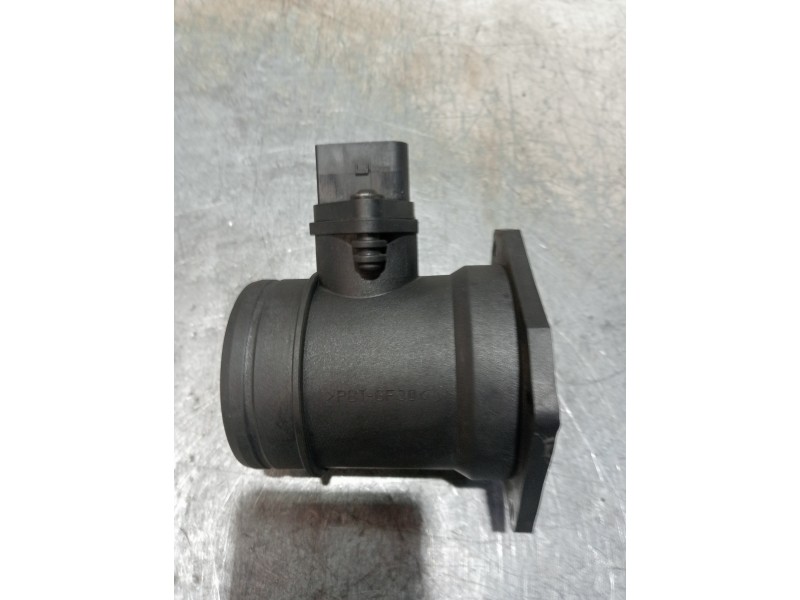 Recambio de caudalimetro para volkswagen passat berlina (3b2) básico referencia OEM IAM 06B133471 0280218013 