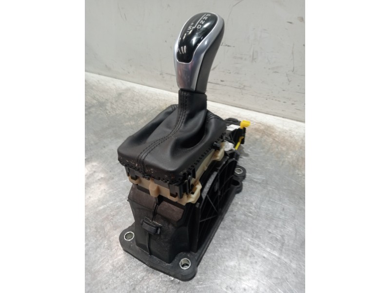 Recambio de palanca cambio para volvo xc60 kinetic 2wd referencia OEM IAM 20150825075540 31367962 