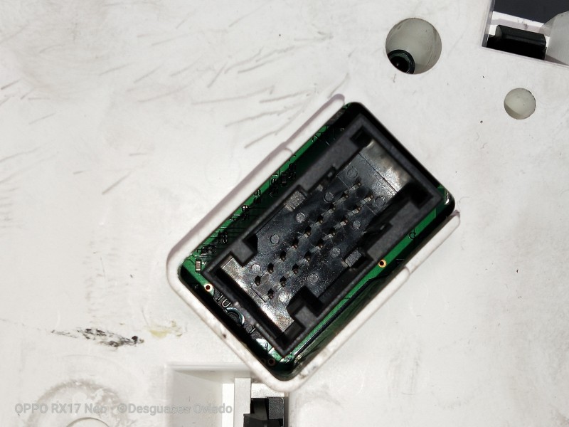 Recambio de cuadro instrumentos para citroen c5 berlina sport referencia OEM IAM 9666330580 33203110311114 