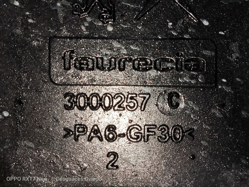 Recambio de electroventilador para citroen c5 berlina sport referencia OEM IAM 3000257C PA6GF302 