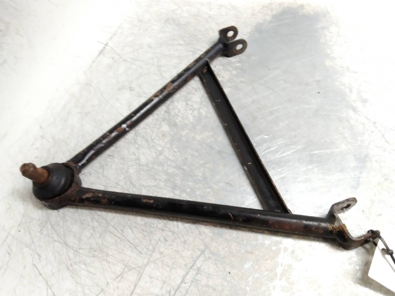 Recambio de brazo suspension inferior delantero izquierdo para ligier x-t00 referencia OEM IAM    Recambio de brazo suspension inferior delantero izquierdo para ligier x-t00 referencia OEM IAM