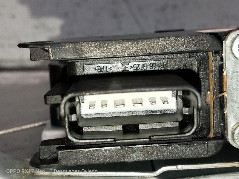 Recambio de elevalunas trasero derecho para citroen c5 berlina millenium referencia OEM IAM 0130822446 128000771 4P