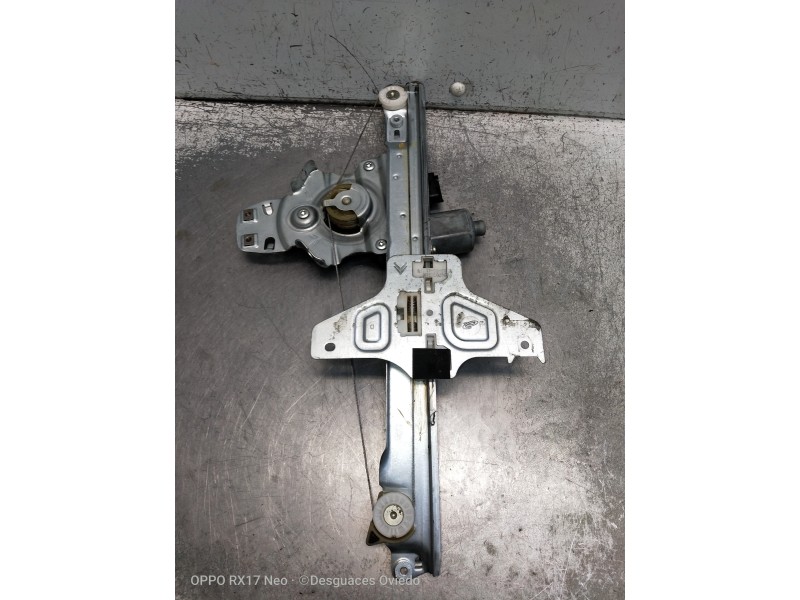 Recambio de elevalunas trasero derecho para citroen c5 berlina millenium referencia OEM IAM 0130822446 128000771 4P