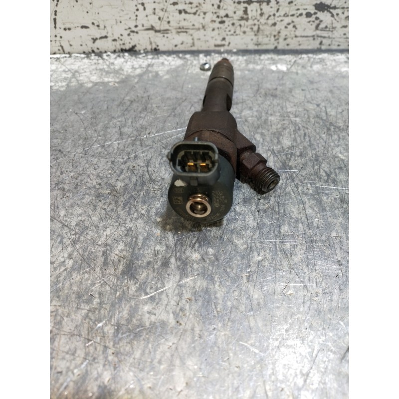 Recambio de inyector para renault megane ii berlina 5p confort authentique referencia OEM IAM 0445110110A 8200100272 