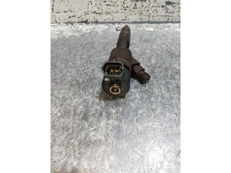 Recambio de inyector para renault megane ii berlina 5p confort authentique referencia OEM IAM 0445110110A 8200100272 