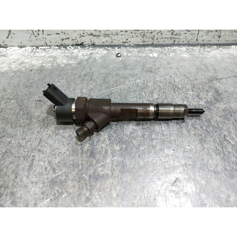 Recambio de inyector para renault megane ii berlina 5p confort authentique referencia OEM IAM 0445110110A 8200100272 