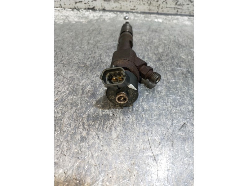 Recambio de inyector para renault megane ii berlina 5p confort authentique referencia OEM IAM 0445110110A 8200100272 