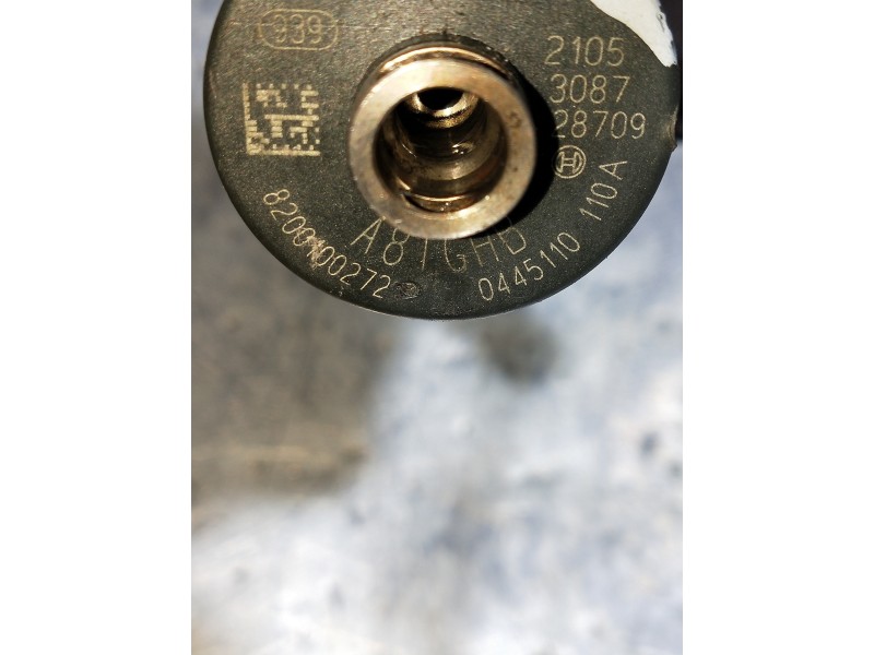 Recambio de inyector para renault megane ii berlina 5p confort authentique referencia OEM IAM 0445110110A 8200100272 