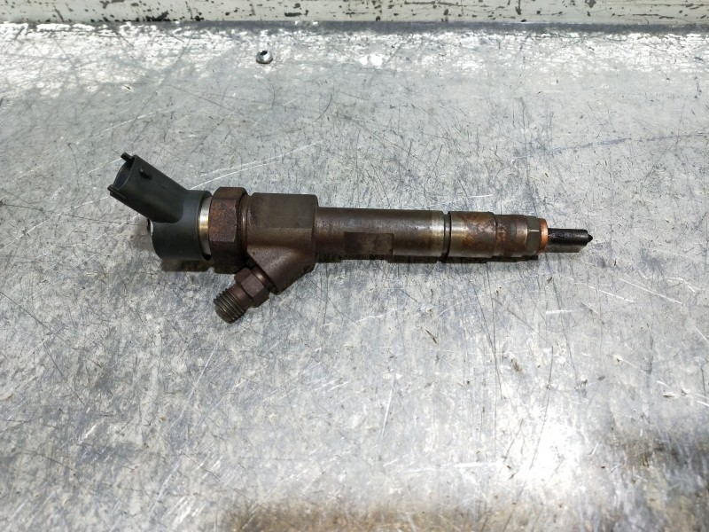 Recambio de inyector para renault megane ii berlina 5p confort authentique referencia OEM IAM 0445110110A 8200100272 