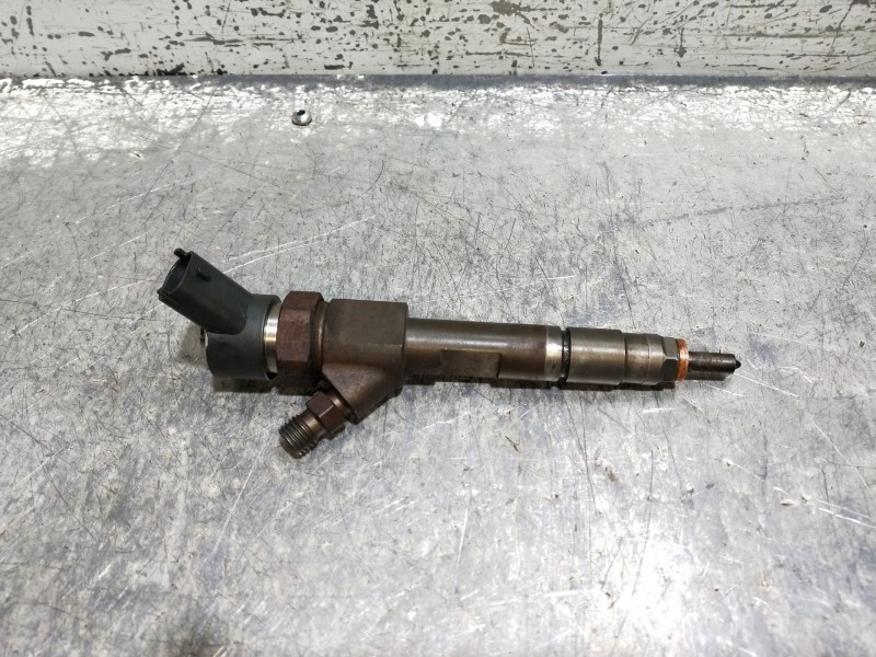 Recambio de inyector para renault megane ii berlina 5p confort authentique referencia OEM IAM 0445110110A 8200100272 