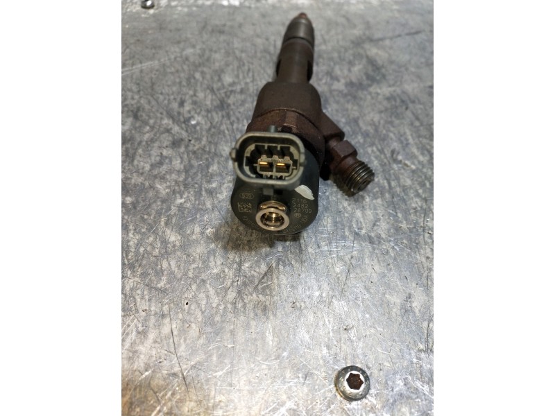 Recambio de inyector para renault megane ii berlina 5p confort authentique referencia OEM IAM 0445110110A 8200100272 