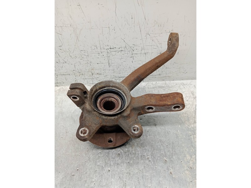 Recambio de mangueta delantera izquierda para ford fiesta berl./express básico referencia OEM IAM   