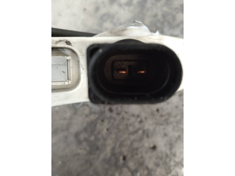 Recambio de faro antiniebla derecho para volkswagen passat berlina (3c2) 2.0 tdi referencia OEM IAM 3C0953042L  