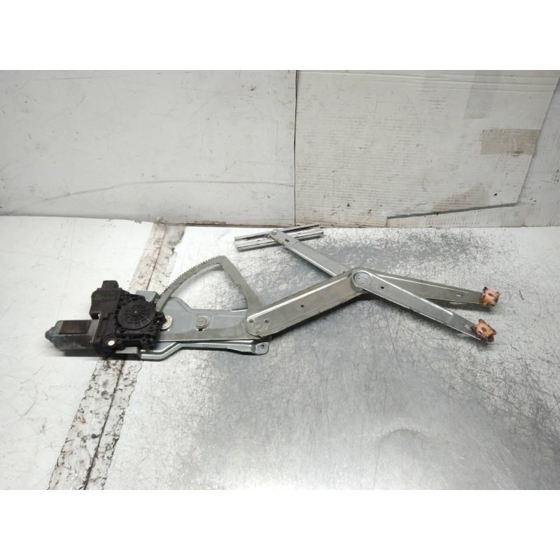 Recambio de elevalunas delantero derecho para opel astra g coupé 2.2 16v edition referencia OEM IAM 103394100  2P