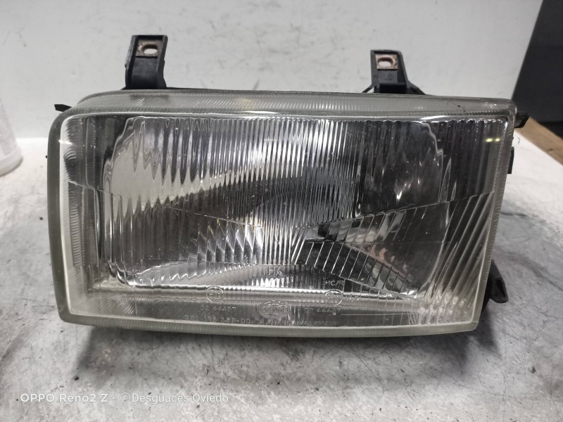 Recambio de faro izquierdo para volkswagen t4 transporter/furgoneta (mod. 1991) caja cerrada / techo elevado referencia OEM IAM  Recambio de faro izquierdo para volkswagen t4 transporter/furgoneta (mod. 1991) caja cerrada / techo elevado referencia OEM IAM
