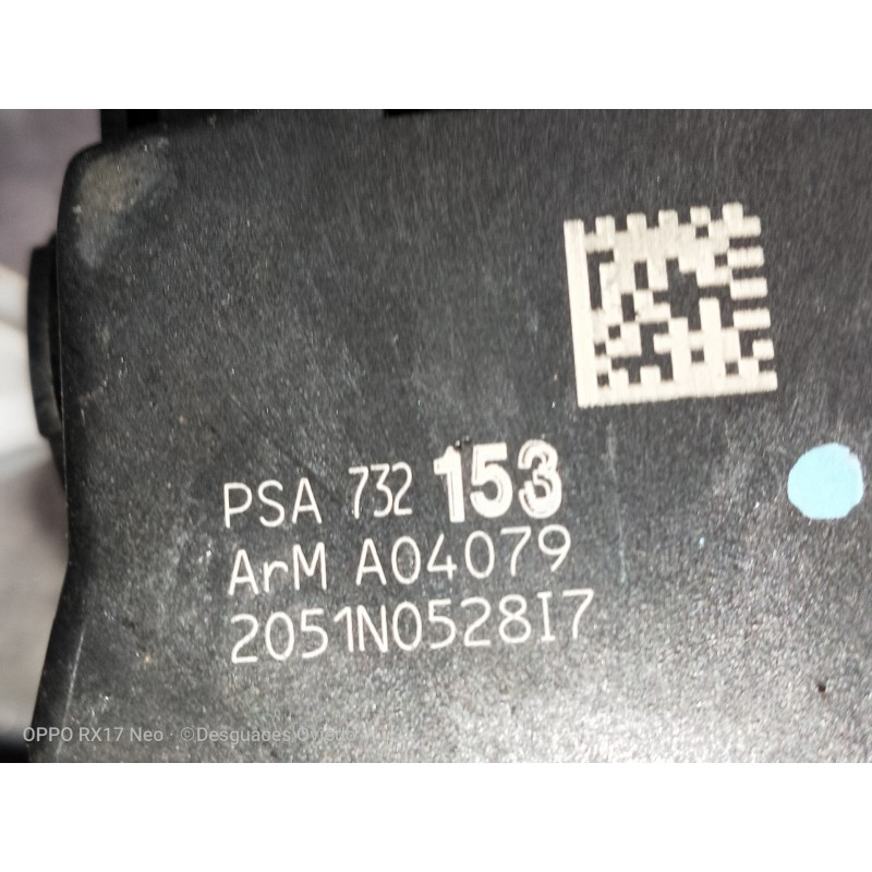 Recambio de motor cierre centralizado trasero derecho para citroen c5 berlina millenium referencia OEM IAM 732153 2051N052817 4P