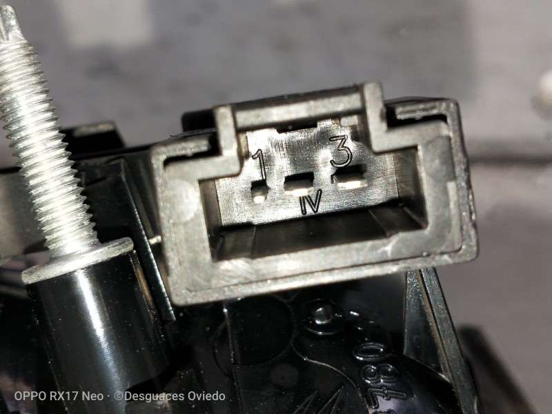 Recambio de piloto trasero izquierdo interior para citroen c5 berlina millenium referencia OEM IAM 9675067780  