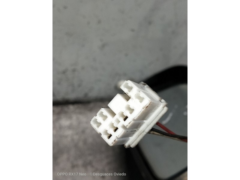 Recambio de retrovisor izquierdo para mazda 626 berlina (gf) 2.0 ditd ac referencia OEM IAM ELECTRICO 1 ENCHUFE 3 CABLES