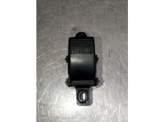 Recambio de mando elevalunas delantero derecho para mazda 626 berlina (gf) 2.0 ditd ac referencia OEM IAM 3581Z8N  4P