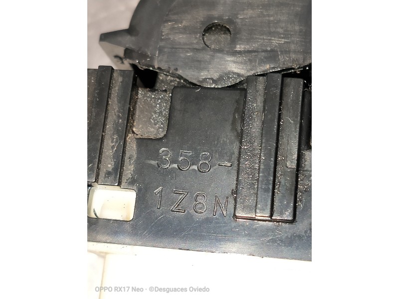 Recambio de mando elevalunas delantero derecho para mazda 626 berlina (gf) 2.0 ditd ac referencia OEM IAM 3581Z8N  4P