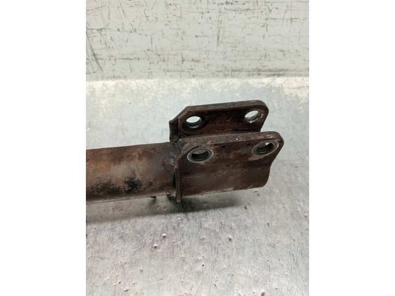Recambio de amortiguador delantero derecho para ford fiesta berl./express básico referencia OEM IAM   